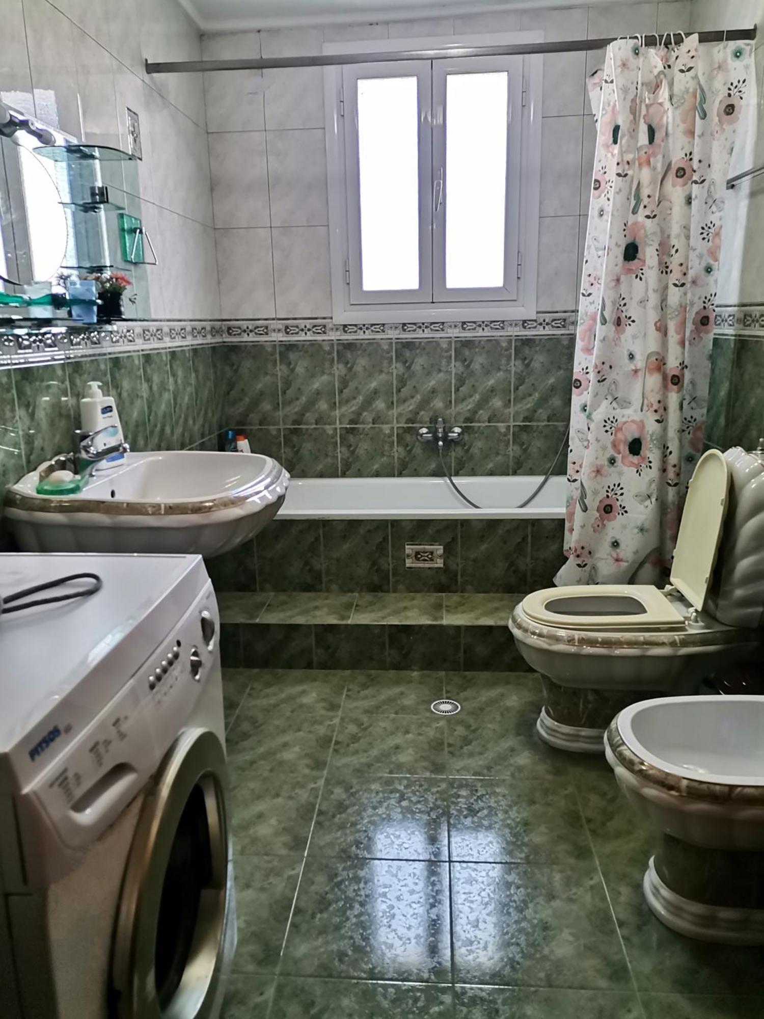 Margarita - Entire House With 4 Bedrooms And Free Parking Gjirokastër Exterior foto